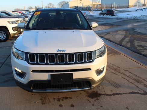 Used 2018 Jeep Compass Limited AWD/4WD image 19