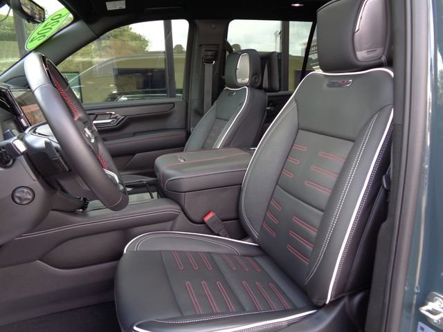 Used 2026 GMC Yukon AT4 Ultimate AWD/4WD image 9