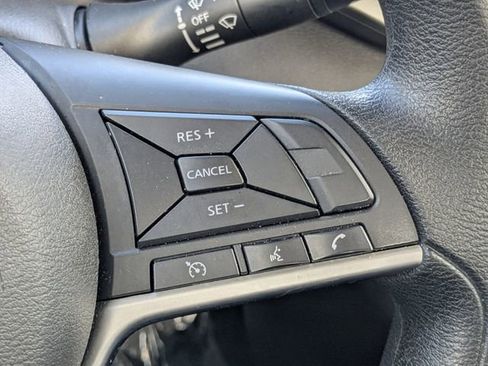 Used 2024 Nissan Altima 2.5 SV image 21