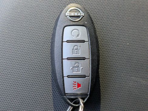 Certified 2024 Nissan Frontier SV w/ SV Convenience Package image 33