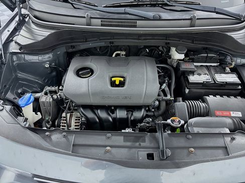 Used 2020 Kia Soul S FWD image 27