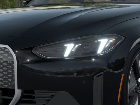 New 2026 BMW i4 xDrive40i AWD/4WD image 6