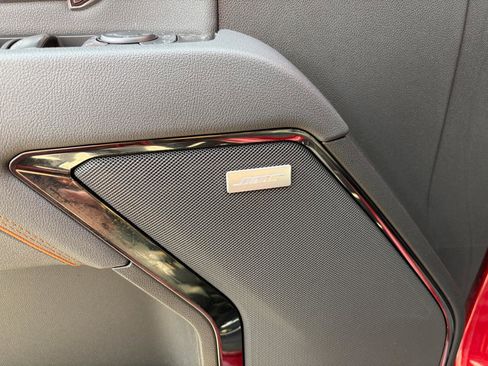 Used 2025 GMC Sierra 1500 AT4 w/ AT4 Premium Package image 12