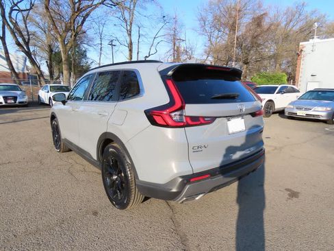 Certified 2024 Honda CR-V Sport-L image 4