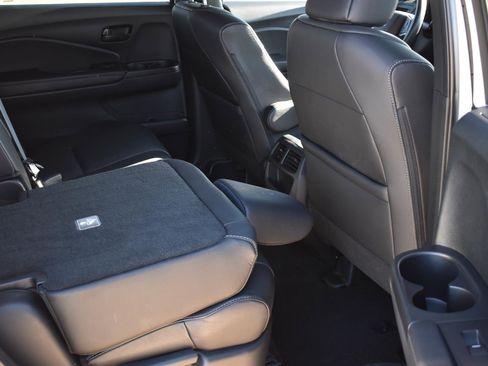 Used 2023 Honda Passport EX-L image 19