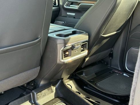 Used 2025 GMC Sierra 1500 Denali w/ Denali Reserve Package AWD/4WD image 25