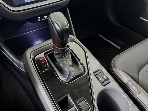 Used 2025 Subaru Crosstrek 2.5i Limited w/ Popular Package #3A image 19