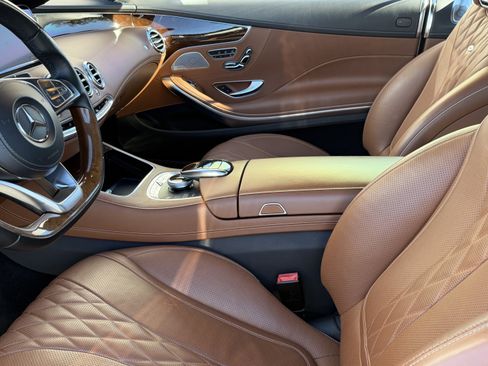 Used 2017 Mercedes-Benz S 550 Cabriolet image 4
