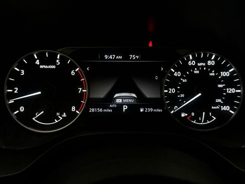 Used 2021 Nissan Rogue SV AWD/4WD image 13