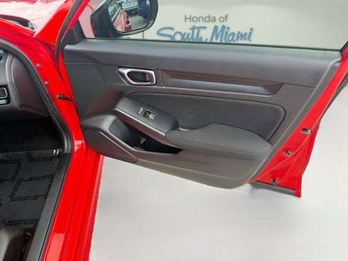 Certified 2024 Honda Civic Sport image 32