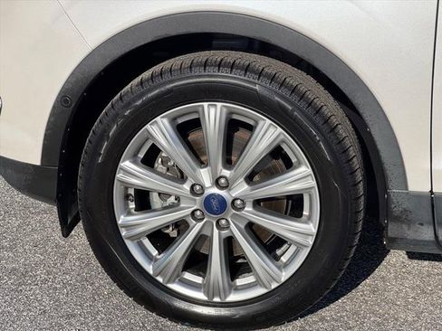 Used 2018 Ford Escape Titanium AWD/4WD image 9