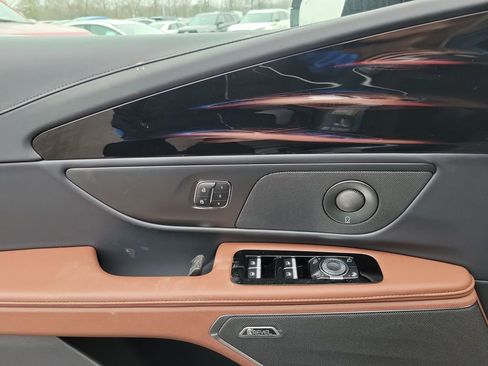 New 2026 Lincoln Nautilus Reserve image 18