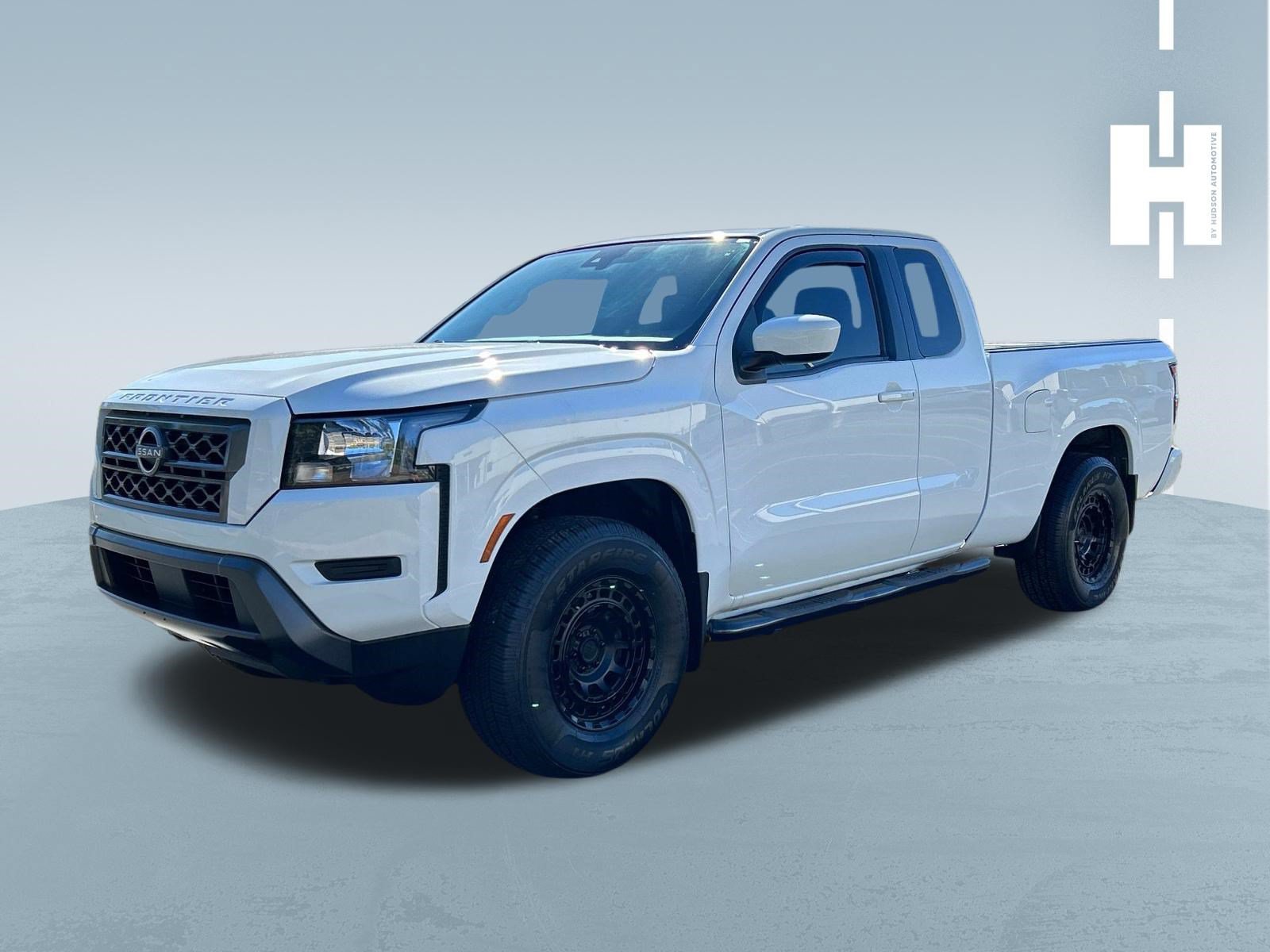 Used 2024 Nissan Frontier SV RWD image 3