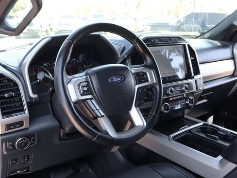 Used 2022 Ford F250 Lariat w/ Black Appearance Package AWD/4WD image 20
