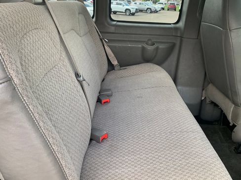 Used 2019 Chevrolet Express 3500 LT w/ LT Preferred Equipment Group RWD image 29