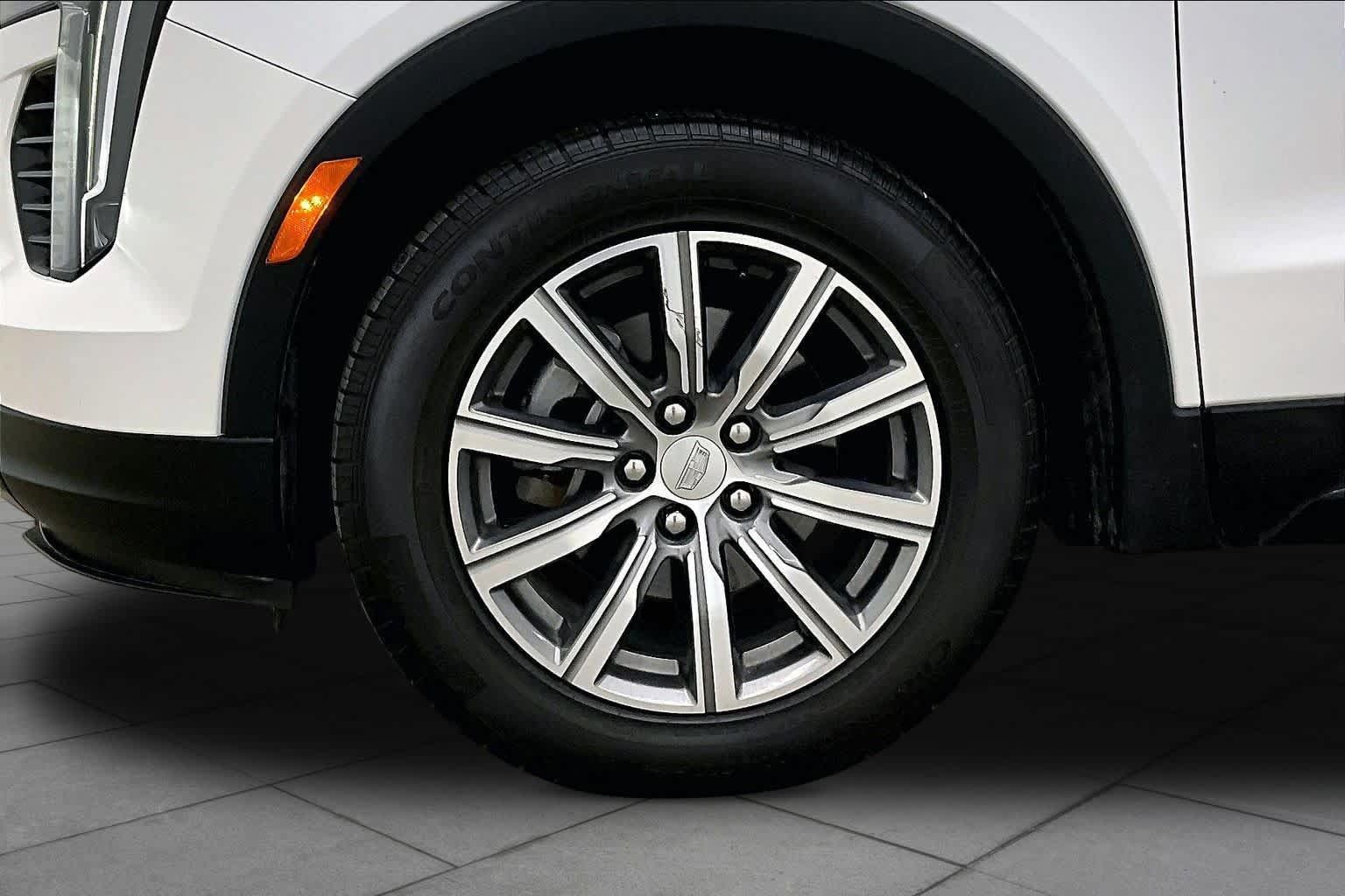 Used 2019 Cadillac XT4 Sport FWD image 11