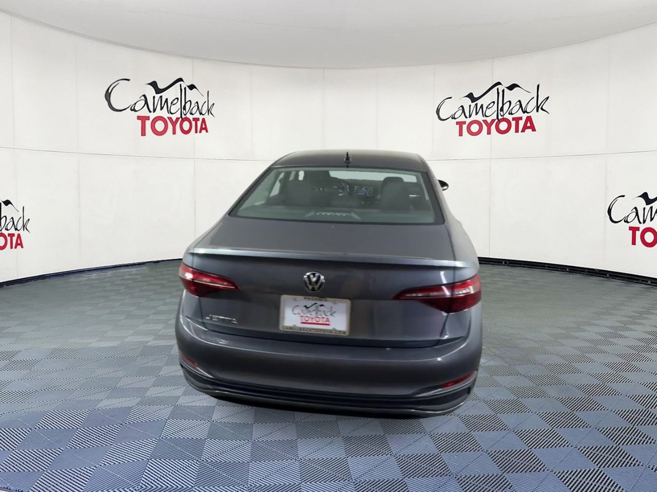 Used 2024 Volkswagen Jetta S FWD image 3