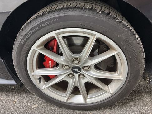 Used 2024 Ford Mustang GT Premium image 8