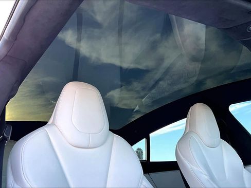 Used 2018 Tesla Model S 75D image 13