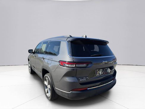 Used 2021 Jeep Grand Cherokee L Limited image 9