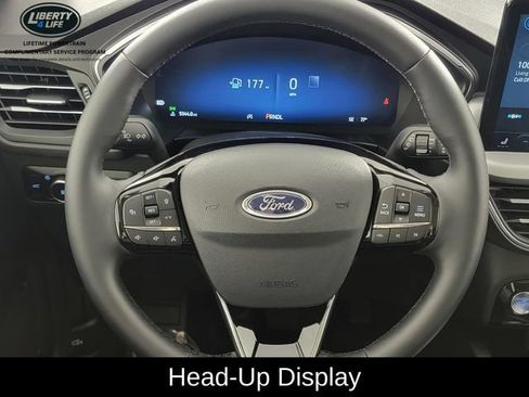 Used 2026 Ford Escape Platinum w/ Premium Technology Package AWD/4WD image 27