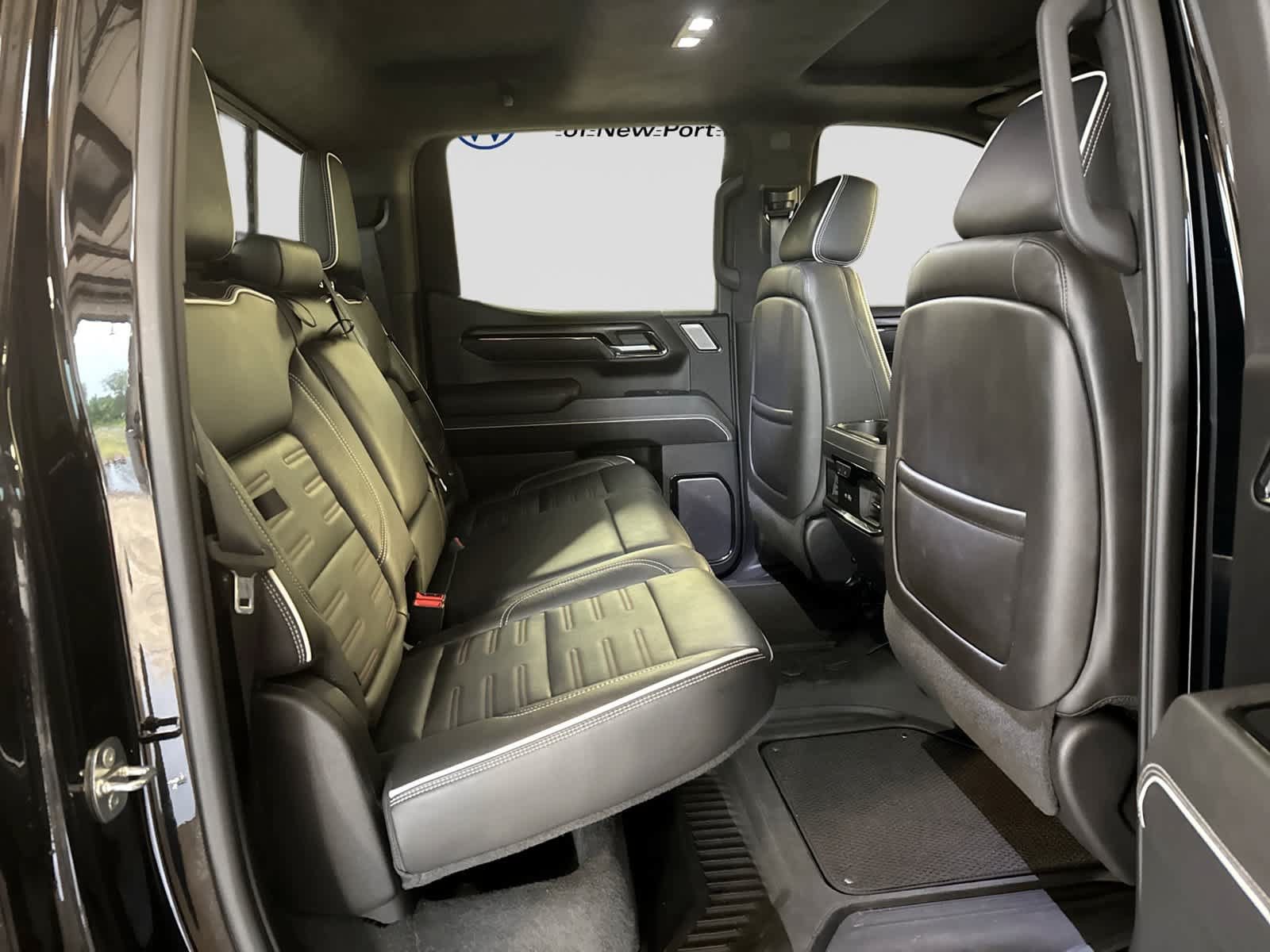 Used 2023 GMC Sierra 1500 AT4X AWD/4WD image 26