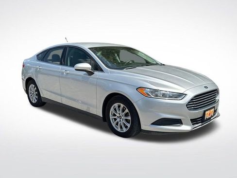 Used 2016 Ford Fusion S FWD image 9