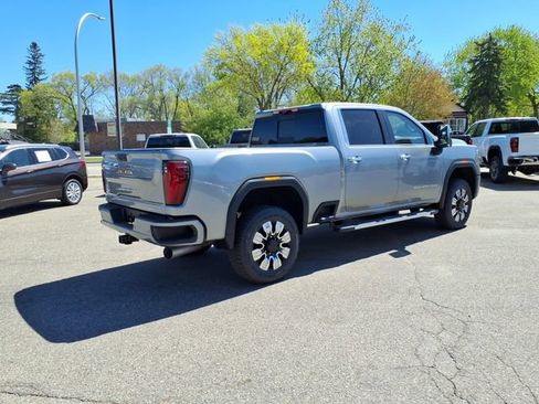 New 2026 GMC Sierra 3500 Denali w/ Denali Reserve Package AWD/4WD image 3