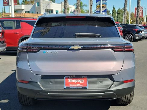New 2026 Chevrolet Equinox EV LT image 22
