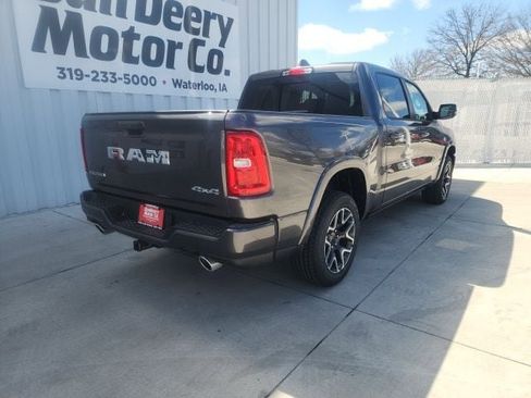 New 2026 RAM 1500 Laramie AWD/4WD image 11