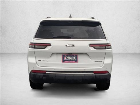 Used 2022 Jeep Grand Cherokee L Limited w/ Luxury Tech Group II image 6