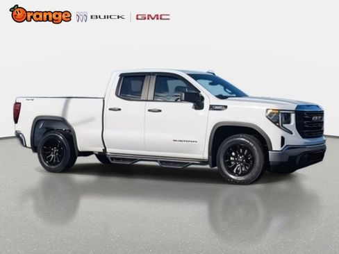 Used 2024 GMC Sierra 1500 Pro w/ Pro Value Package image 2