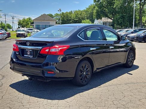 Used 2018 Nissan Sentra S w/ S Midnight Style Package FWD image 5
