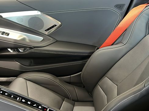 New 2025 Chevrolet Corvette Stingray Preferred Conv w/ Z51 Performance Package image 13