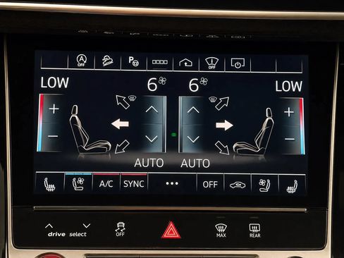 Used 2023 Audi SQ8 Prestige AWD/4WD image 46