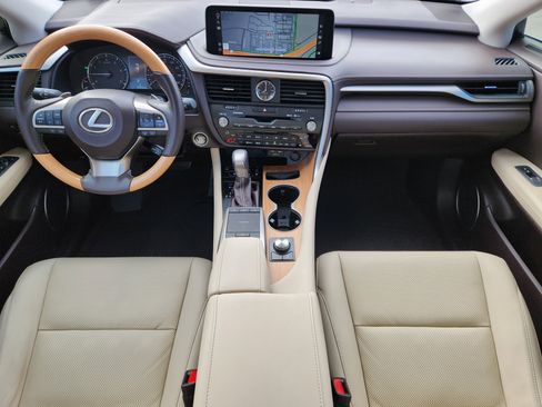 Used 2020 Lexus RX 350L FWD w/ Premium Package image 25