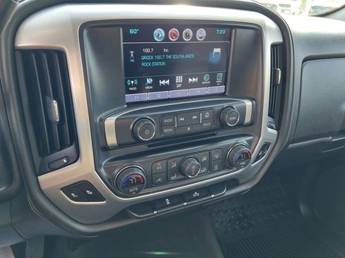 Used 2019 GMC Sierra 1500 SLE w/ SLE Value Package image 25