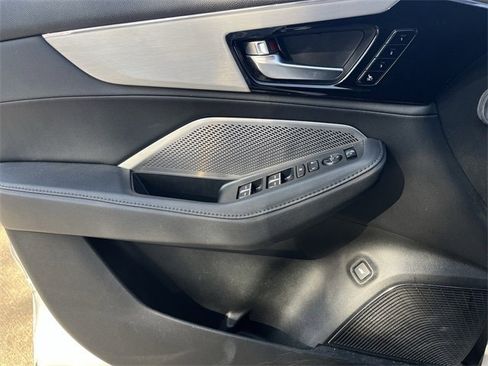 Certified 2024 Acura MDX FWD image 26