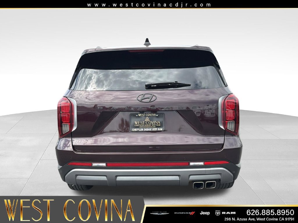 Used 2023 Hyundai Palisade Limited FWD image 9