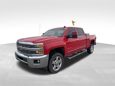 Used 2015 Chevrolet Silverado 2500 LTZ w/ Duramax Plus Package AWD/4WD image 4