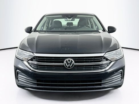 Used 2024 Volkswagen Jetta S FWD image 2
