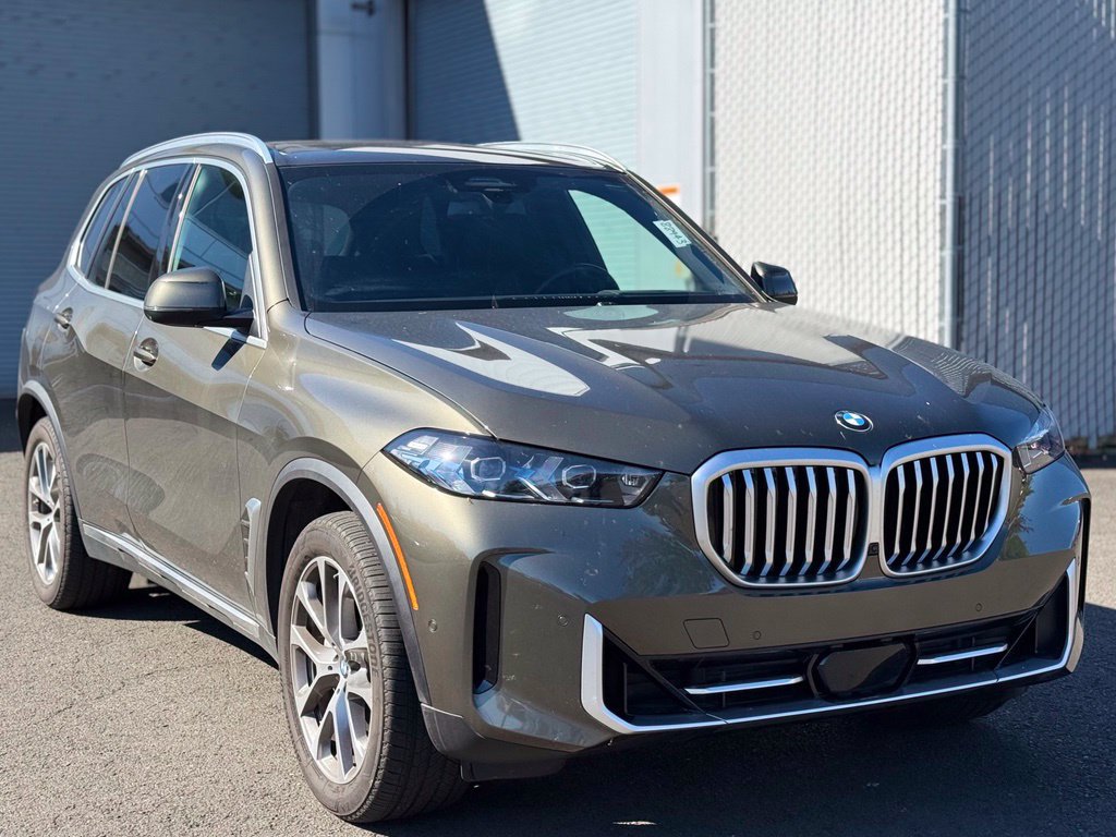 Used 2026 BMW X5 xDrive40i w/ Climate Comfort Package AWD/4WD image 7