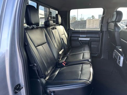 Used 2020 Ford F550 4x4 Crew Cab Super Duty w/ Lariat Value Package image 14