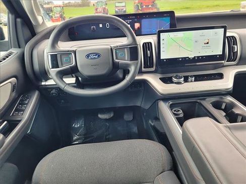Certified 2025 Ford Expedition Max Active AWD/4WD image 17