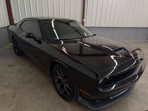 Used 2022 Dodge Challenger R/T w/ Blacktop Package RWD image 11