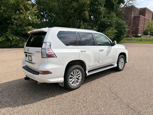 Used 2015 Lexus GX 460 w/ Premium Package AWD/4WD image 26