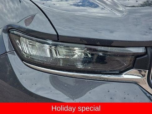 New 2025 Jeep Grand Cherokee Laredo w/ Luxury Tech Group I image 33