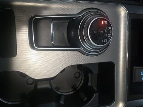 Used 2023 Ford Edge ST image 22