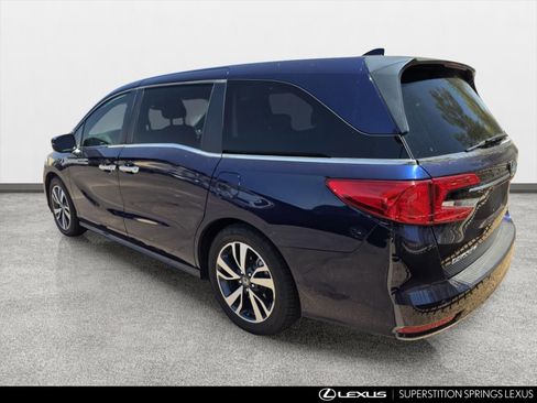 Used 2021 Honda Odyssey Touring image 4