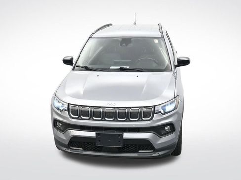 Used 2022 Jeep Compass Latitude image 21